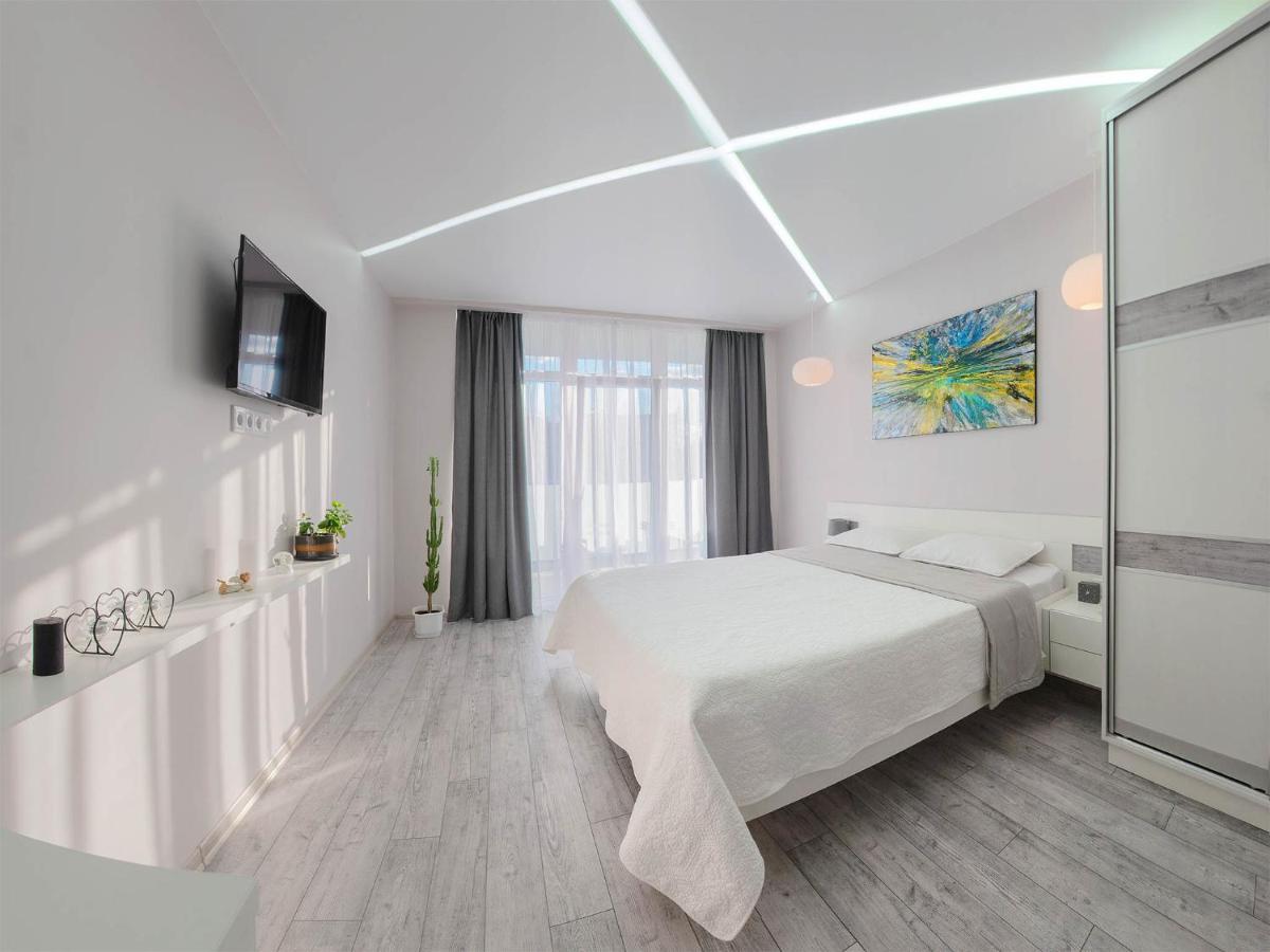 3-Room Apartments Avalon Lviv Dış mekan fotoğraf